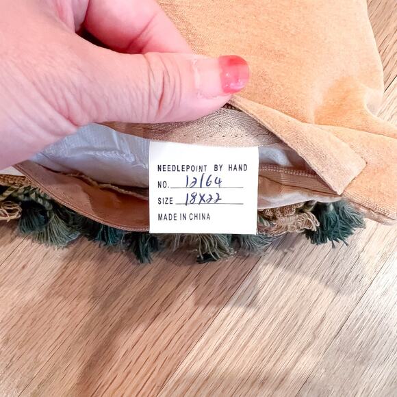 LARGE 22x18 Vintage French Country Rooster Frog Needlepoint Pillow Tassel Fringe - Picture 9 of 10